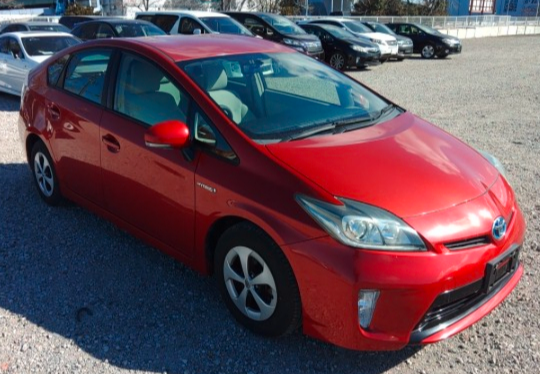 Prius  S